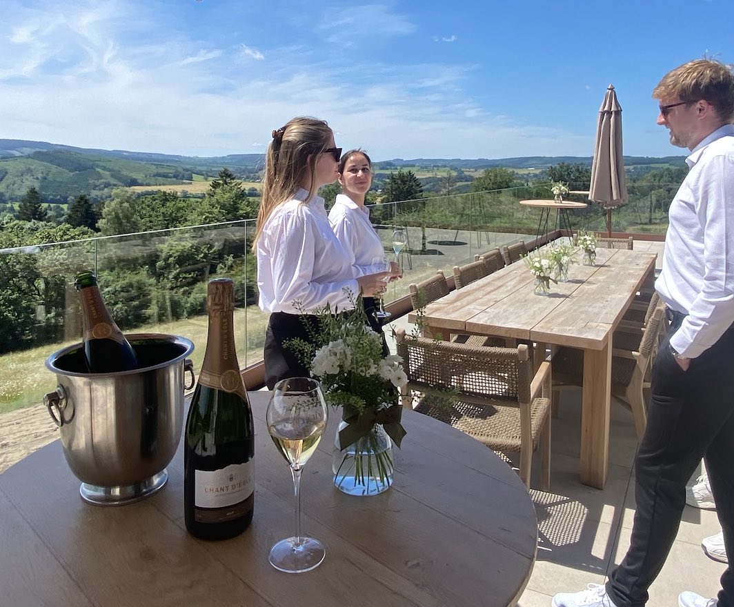 Organisatie van magische evenementen: Huwelijken, seminars en andere gelegenheden bij La Verdoyante Organisatie van magische evenementen: Huwelijken, seminars en andere gelegenheden bij La Verdoyante